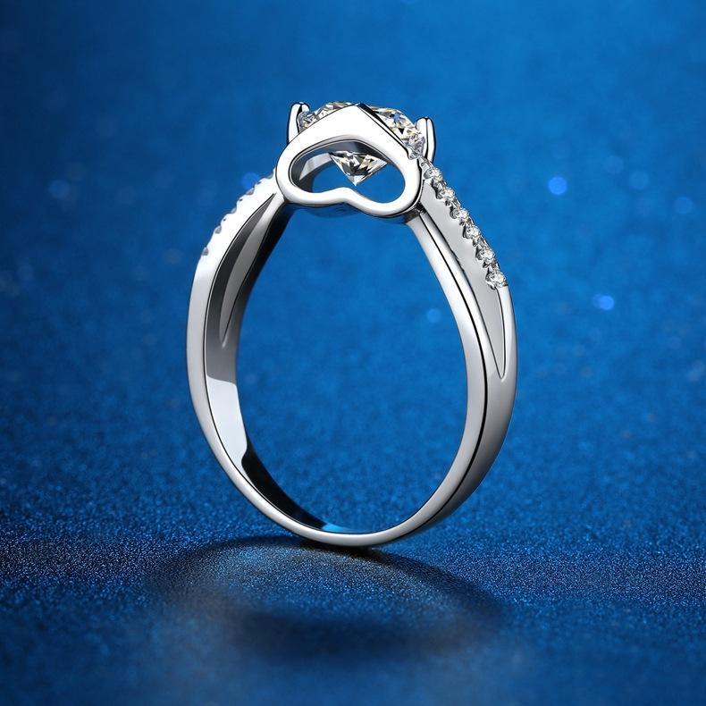 Angel kiss Round Moissanite Sterling Silver Ring - Image 5