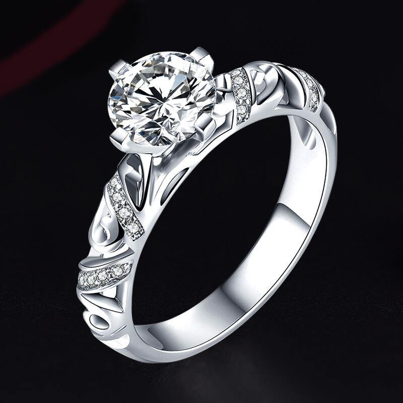 Luxury Vintage Round Moissanite Gold Engagement Ring - Image 8