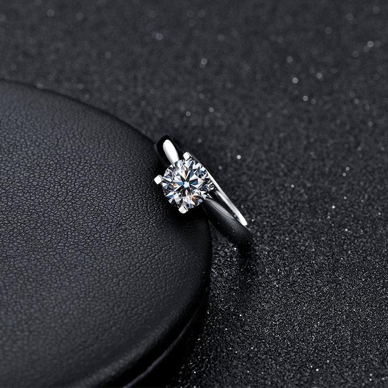 Solitaire Round Cut Moissanite Sterling Silver Ring - Image 4