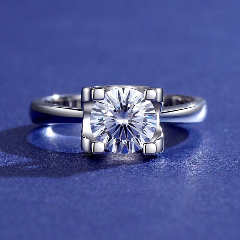 Solitaire Round Cut Moissanite Engagement Ring - Image 12