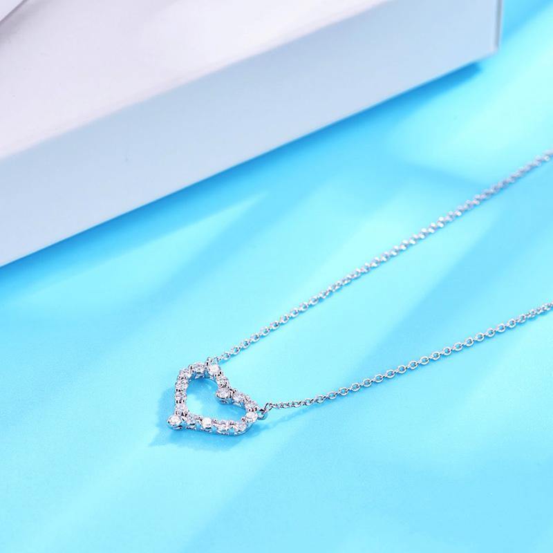 Moissanite love heart sterling silver necklace - Image 3