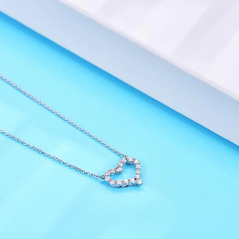 Moissanite love heart sterling silver necklace - Image 4