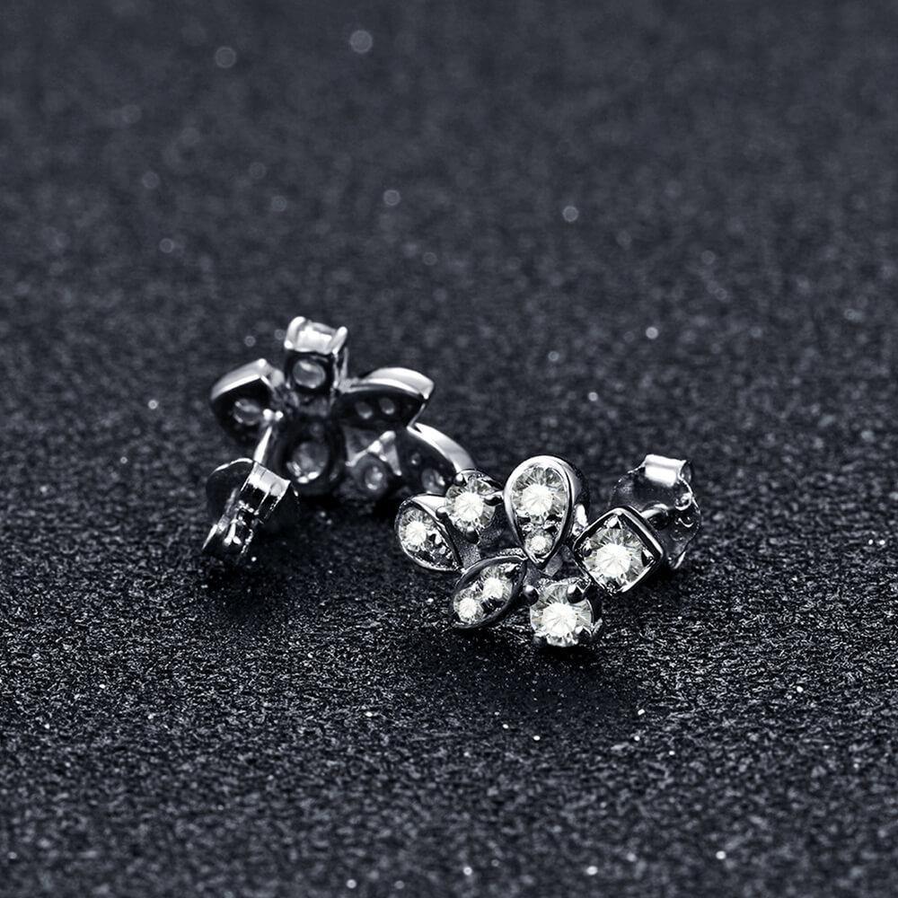 Moissanite Series Luxury Sterling Silver Stud Earrings - Image 4