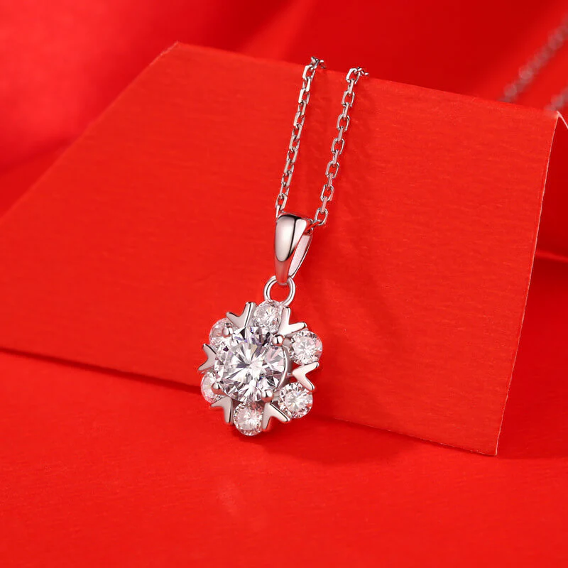 Moissanite Series Romantic Snowflake Sterling Silver Necklace - Image 3